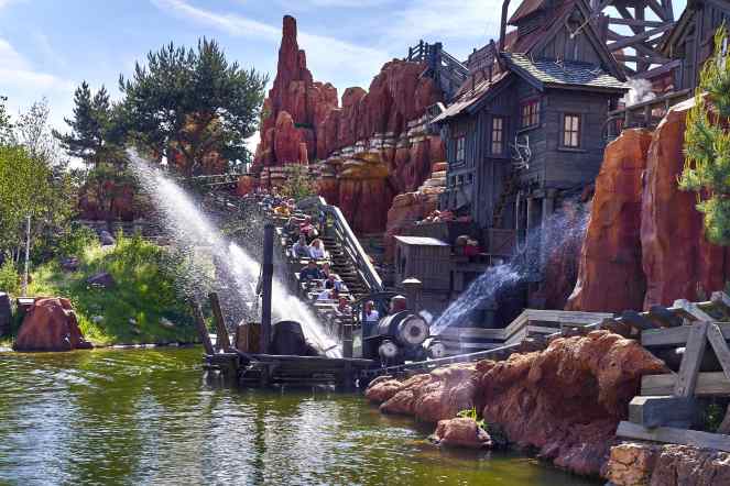 Frontierland (14)