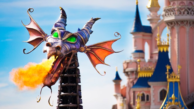 Disneyland Paris - Halloween - Maleficent Dragon