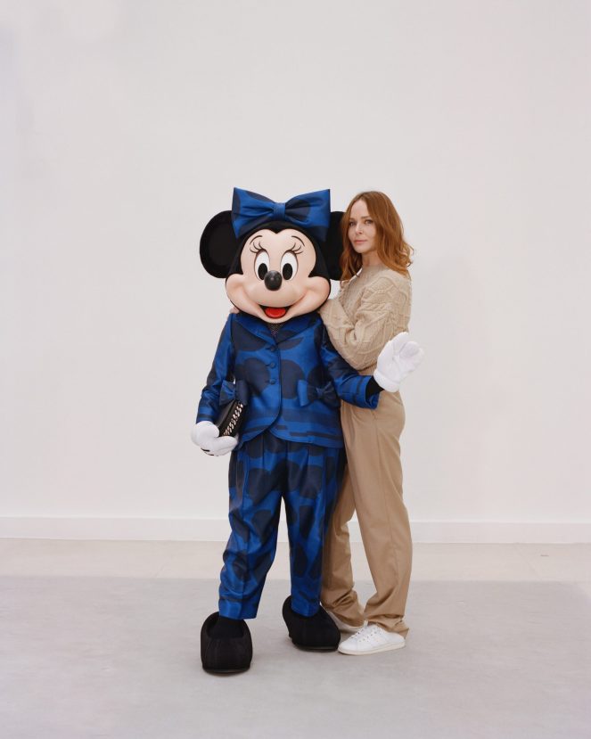 Stella-McCartney-and-Minnie-Mouse_International-Womens-Day-scaled